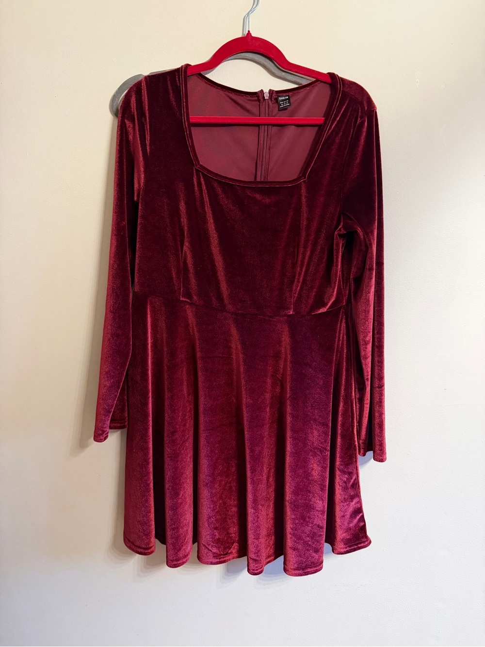 Velvet Long-Sleeve Skater Dress - Burgundy women’s XL SHEIN